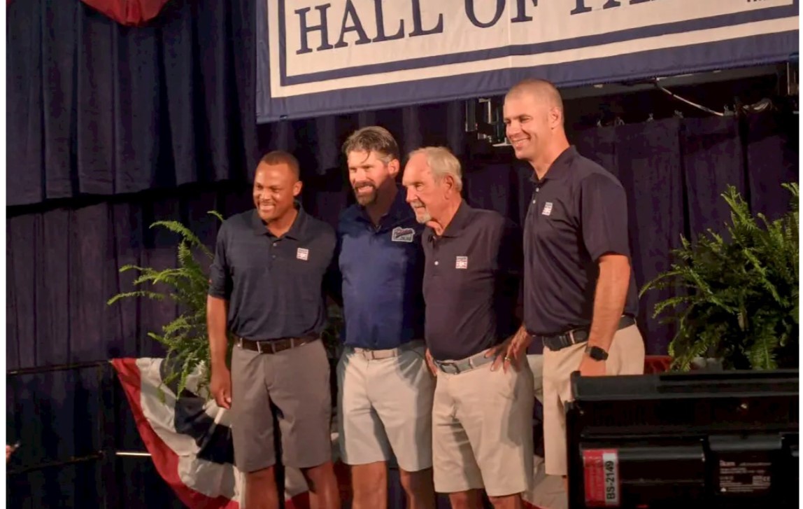 Desde la iquierda, Adrián Beltré, Joe Mauer. Jim Leyland y Todd Helton. Inter News Service