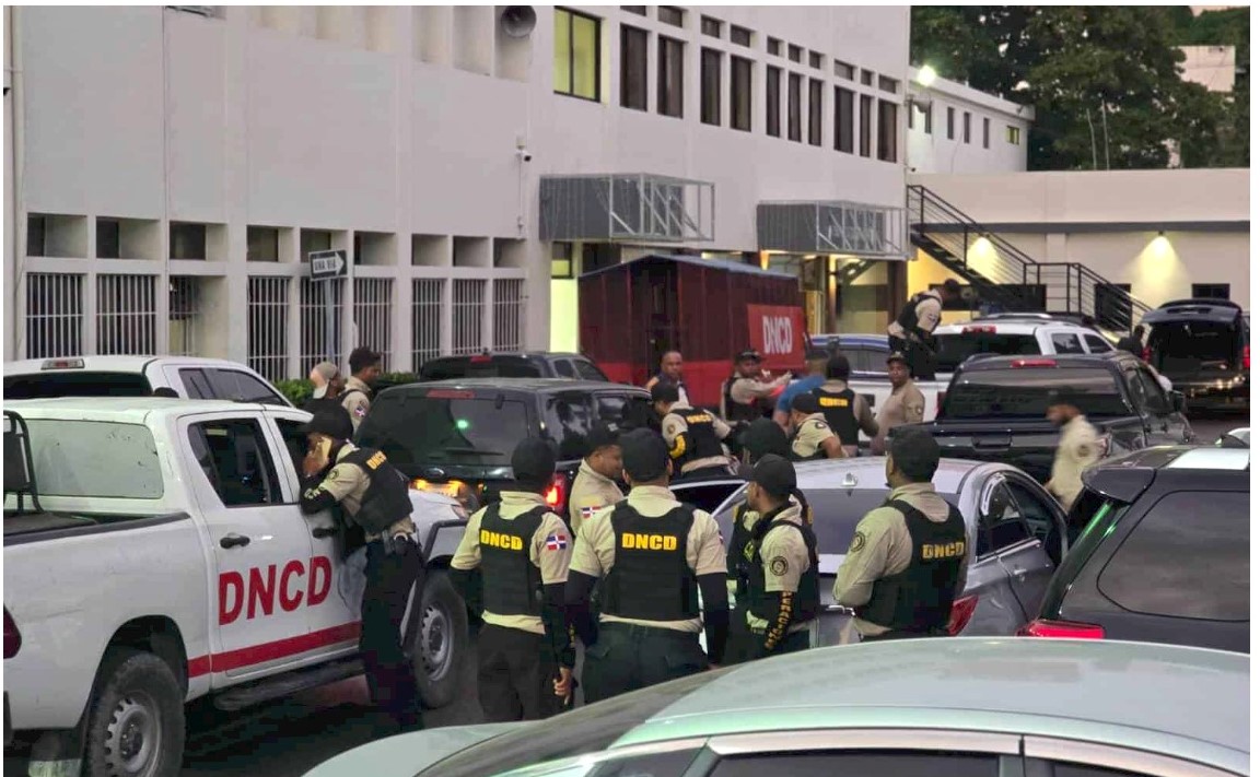 Imagen de uno de los operativos relacionados con el polémico alijo de cocaína. Inter News Service