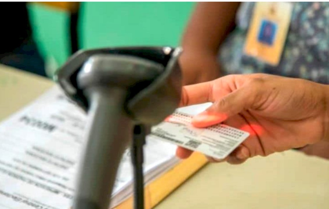 La cédula de identidad y electoral lleva fecha vencida por más de un año. Inter News Service