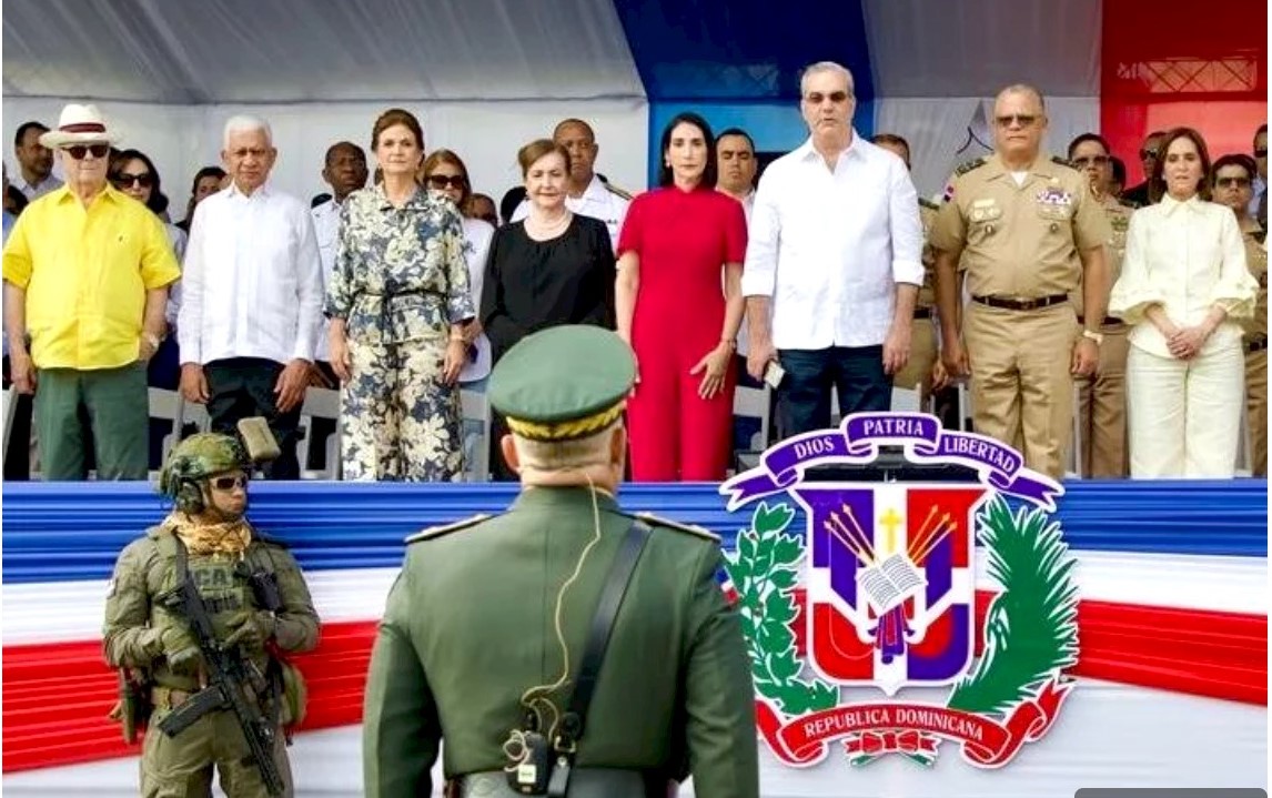 El presidente Luis Abinader y la vicepresidenta Raquel Peña en los actos conmemorativos de la Batalla del 30 de marzo de 1844. Inter News Service