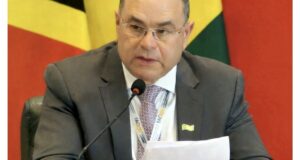 El ministro Francisco Oliverio Espaillat, exponiendo en la Conferencia Regional de la FAO. (Fuente oficial). Inter News Service