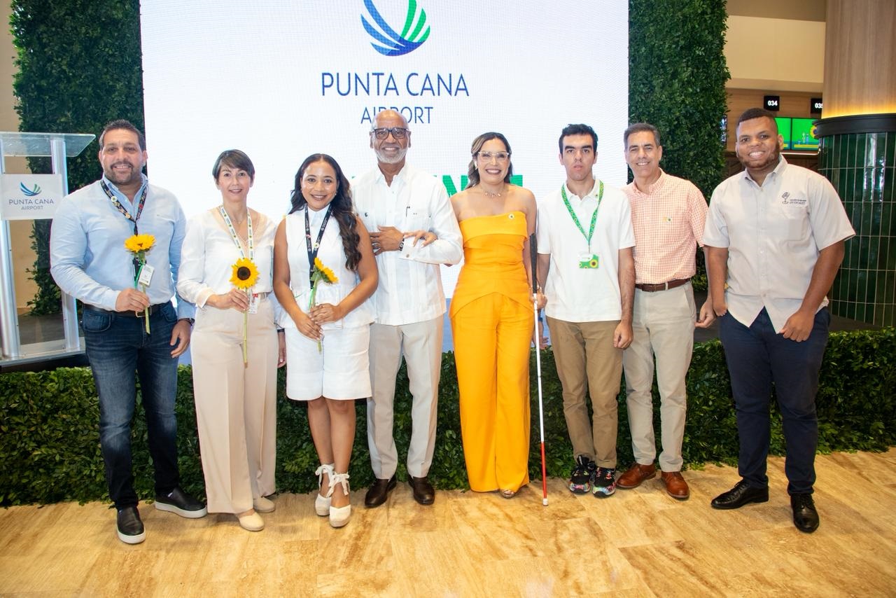 Personas participantes lanzamiento del programa internacional Girasol de Discapacidades Ocultas. /Fuente DGM. Inter News Service