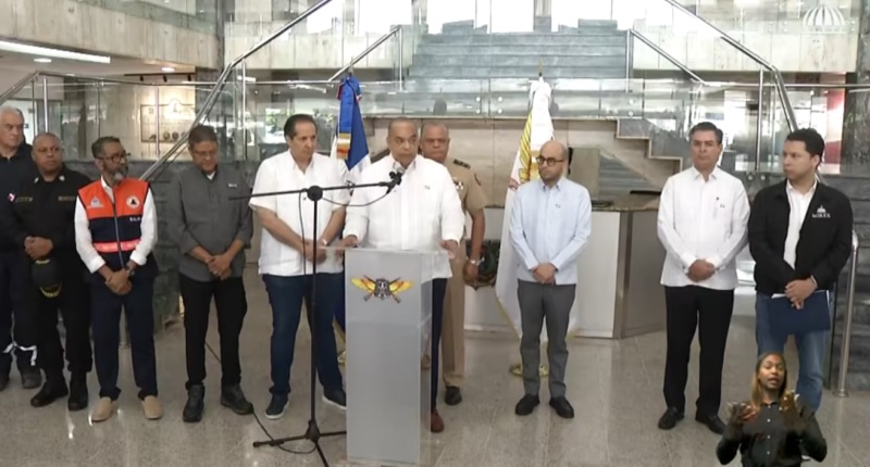 Autoridades gubernamentales ofreciendo detalles sobre la asistencia brindada por la República Dominicana al pueblo venezolano. (Fuente externa). Inter News Service