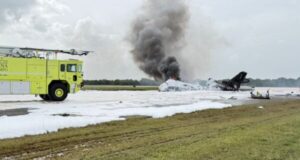Vista de la colapsada aeronave de matrícula estadounidense. (Fuente externa). Inter News Service
