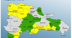 El mapa registra las comunidades declaradas en alerta por el paso de una vaguada sobre el territorio dominicano. Fuente Indomet). Inter News Service