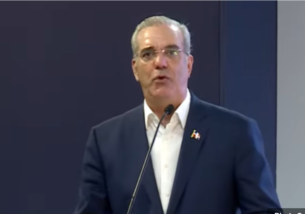 Luis Abinader fue proclamado del presidente del Partido Revolucionario Moderno por cuatro años. (Fuente externa). Inter News Service 
