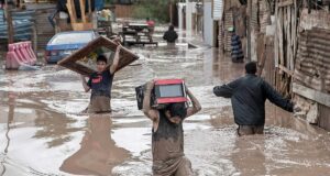 Desde el 2023, el fenómeno de El Niño ha generado inundaciones en varios países latinoamericanos, como la que se aprecia en esta gráfica de archivo. Inter News Service